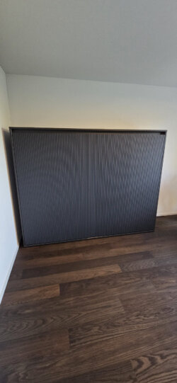SMARTBett Schrankbett horizontal in Anthrazit, geschlossen mit Rillenfront